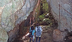 パガットケーブ　Pagat Cave